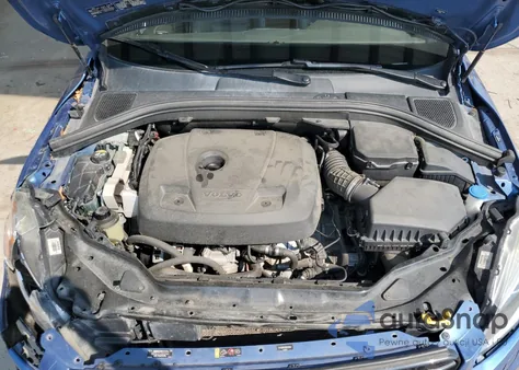 2017 Volvo Xc60 T6 R-Design Platinum из США, поврежденный, VIN YV449MRS2H2019584